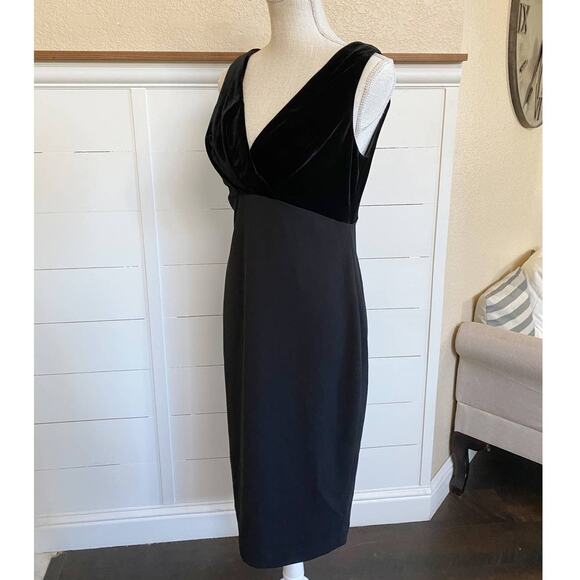 Calvin Klein VELVET Scuba‎ Midi Dress Black Plunge V-Neck Sheath Sleeveless 6 - Picture 8 of 14